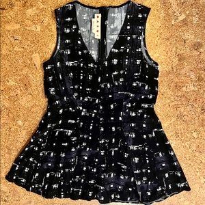 Beautiful vintage MARNI blouse. I think 10-15 years old in flawless shape.